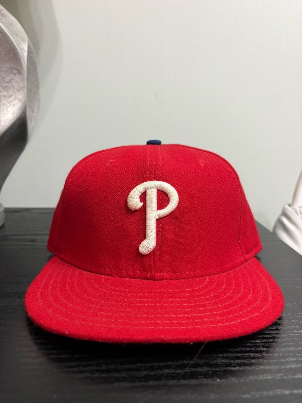 Red Philadelphia Phillies Fitted Hat – Size 7 1/4